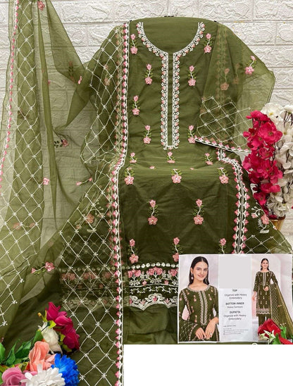 Gulbano Pakistani Designer Hit Embroidered Wedding Party Wear Dress