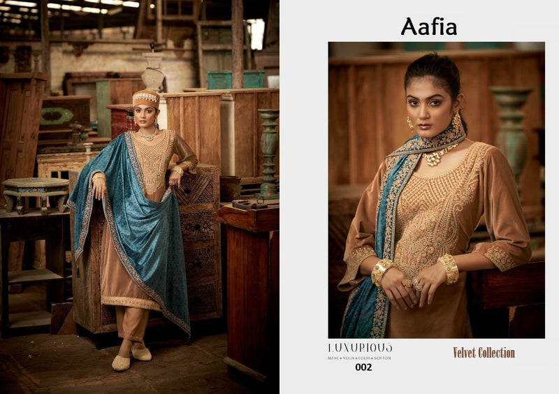 Aafiya Pakistani Designer Luxury Velvet Classic Party Wear Dress